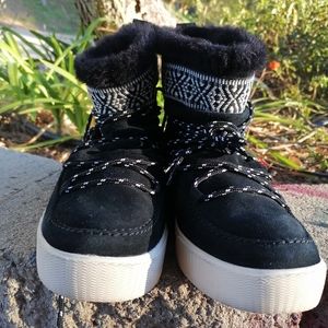 TOMS Alpine Lace-up Casual Slipper Boots *faux fur